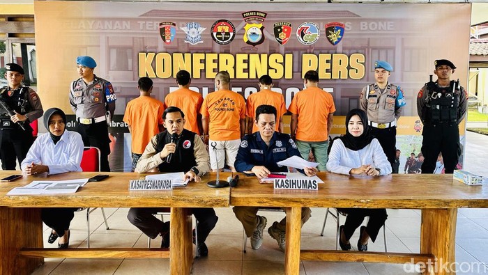 Polisi mengungkap peredaran narkotika jaringan Amali Bone.