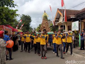 Meriahnya Tradisi Lebaran Ketupat di Durenan Trenggalek
