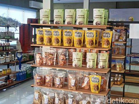 Produk UMKM yang dijual di Plaza Pesona Nusantara Medan (Andika Syahputra/detikcom)