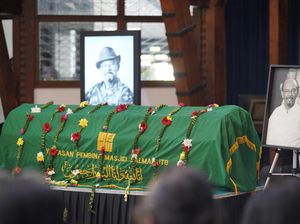 Profesor Seni Rupa Abdul Djalil Pirous Tutup Usia