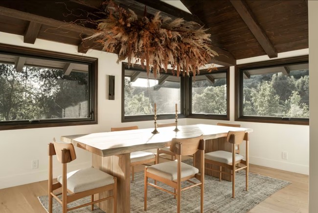 Agensi properti Lori Harris yang mengiklankan rumah mewah ini sebelum terjual kepada Lisa mengatakan hunian tersebut baru saja direnovasi. Rumah ini memiliki luas 315 m2. Foto: Dok. GAVIN CATER/MANSION GLOBAL