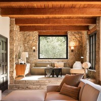 Lalisa Manobal atau lebih populer sebagai Lisa Blackpink baru saja menyelesaikan pembelian sebuah rumah di Beverly Hills, California, Amerika Serikat. Seperti dikutip Mansion Global, perjanjian pembelian rumah itu ditandatangani Lisa pada pertengahan Maret 2024. Foto: Dok. GAVIN CATER/MANSION GLOBAL