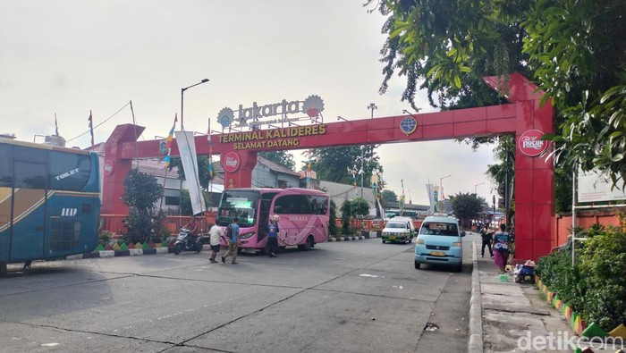 Perjalanan H+7 Lebaran yang Tenang: Menghemat Ongkos dan Menghindari Keramaian Naik Bus