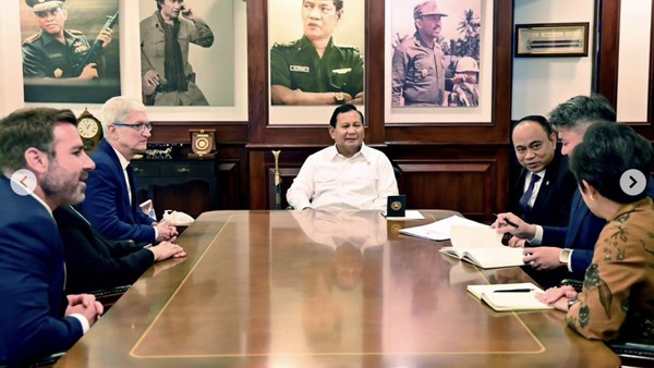 Momen Bos Apple Tim Cook Berjumpa Prabowo