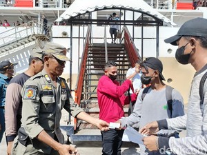 Disdukcapil Sidak Pendatang di Pelabuhan Benoa Pada 24 April 2024
