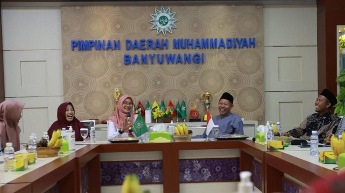 Bupati Ipuk temui Pengurus Besar Muhammadiyah Banyuwangi