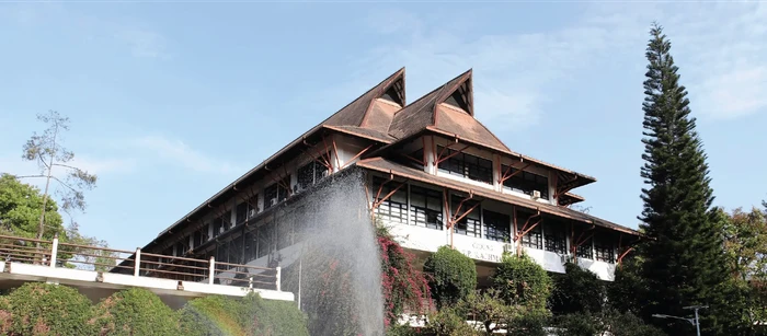 Gedung kampus ITB Ganesa.