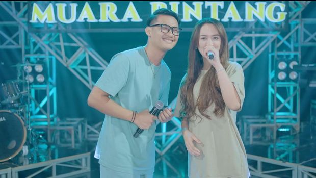 happy asmara dan gilga sahid