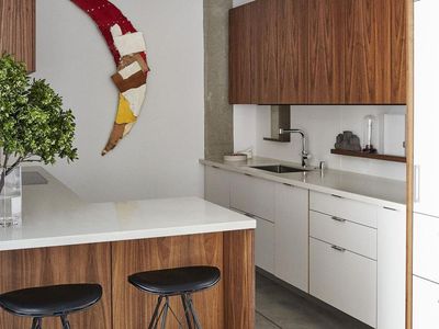 10 Inspirasi Dapur Minimalis yang Minim Sekat dan Terlihat Luas