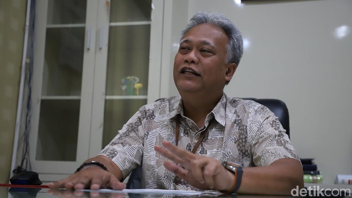 Kepala DPRKPP Pemkot Surabaya Lilik Arijanto