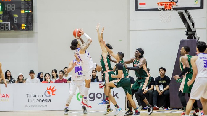 Laga Bima Perkasa Jogja vs Tangerang Hawks di IBL 2024, Rabu (17/4/2024).