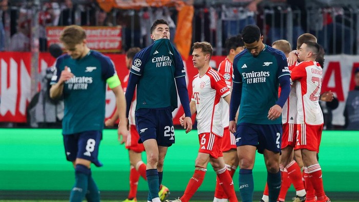 MUNICH, GERMANY - APRIL 17: Kai Havertz of Arsenal looks dejected after the UEFA Champions League quarter-final second leg match between FC Bayern München and Arsenal FC at Allianz Arena on April 17, 2024 in Munich, Germany. (Photo by James Gill - Danehouse/Getty Images)