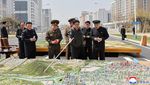 Mengintip Kompleks Apartemen Baru Korut yang Diresmikan Kim Jong Un