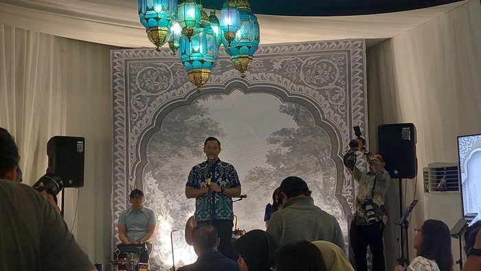 Menteri ATR/BPN Agus Harimurti Yudhoyono (AHY) saat acara halalbihalal di rumah dinasnya