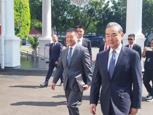 Ini Isi Obrolan Penting Jokowi dan Menlu China di Istana
