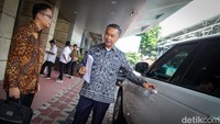 Dino Patti juga sempat memberikan sejumlah masukan kepada AHY.   