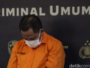 Sopir Ngaku Adik Jenderal Dulu Arogan Kini Tertunduk Berbaju Tahanan