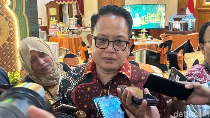 Pj Gubernur Jawa Timur Adhy Karyono