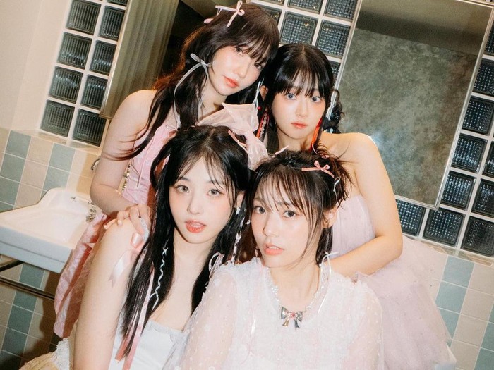 Band K-Pop QWER.
