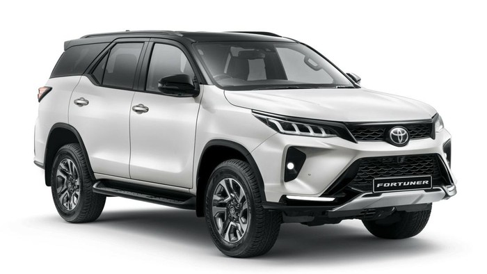 Toyota Fortuner Hybrid 48V