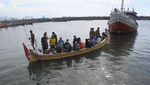 Kapal Motor Jadi Transportasi Warga Pulau Sapudi Sumenep