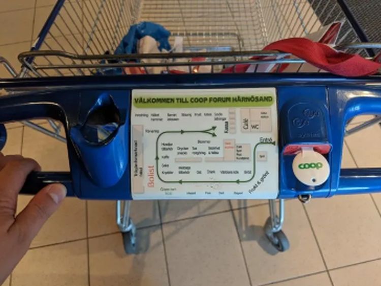 10 Kejadian Kocak Saat Orang Belanja Makanan di Supermarket