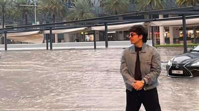 7 Foto Keluarga Atta-Aurel Terjebak di Dubai, Mal & Bandara Tergenang Banjir
