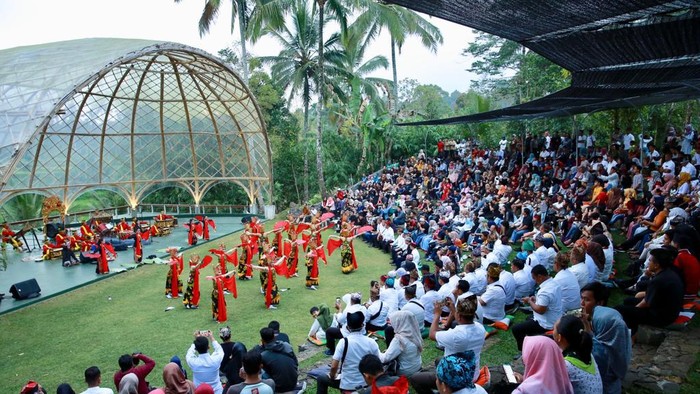 Banyuwangi masih menjadi jujukan wisatawan selama libur Lebaran 2024