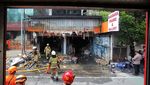 Penampakan Sisa-sisa Kebakaran di Toko Bingkai Mampang Jaksel