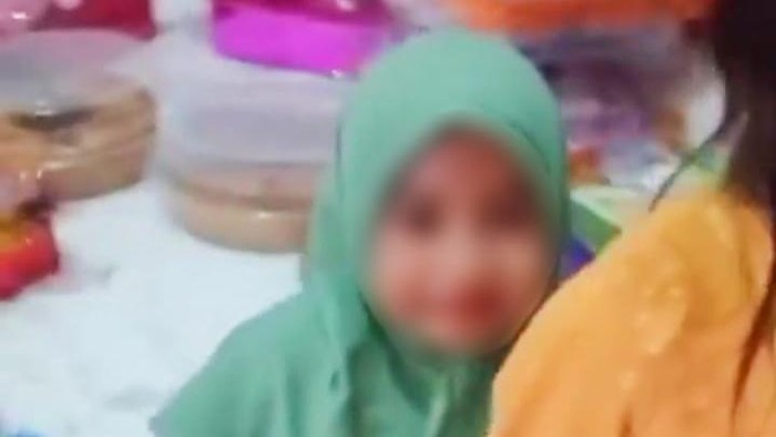 Bocah 4 tahun di Sampang Madura tunangan