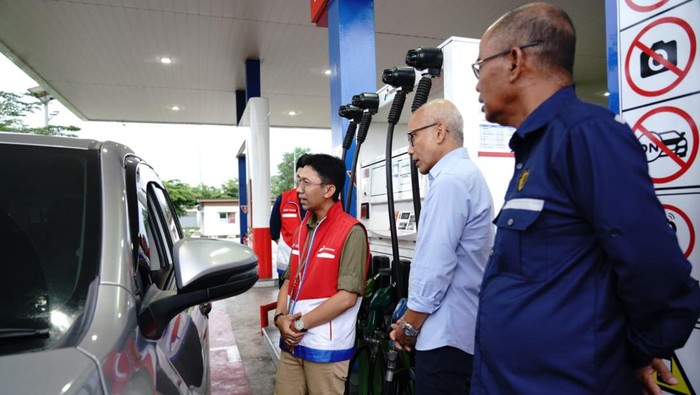 BPH Migas melakukan kunjungan ke sejumlah SPBU di Sumsel.