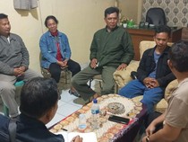 Dian yang Bacok Ade Saat Bertamu ke Rumah Teman Serahkan Diri-Jadi Tersangka