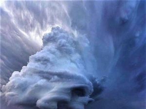 Fenomena Cuaca  Mencengangkan hingga Mengerikan, Bak Kiamat