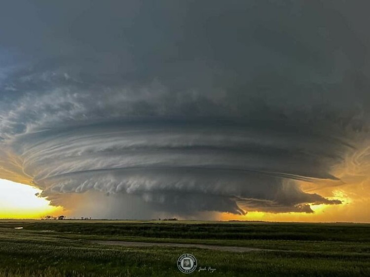 Foto Fenomena Cuaca Mengerikan