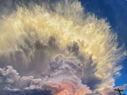 Deretan Foto Fenomena Cuaca Mengerikan, Inikah Kiamat?