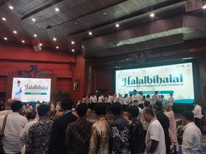 Halalbihalal Pertama dan Mungkin yang Terakhir Sandiaga Uno di Kemenparekraf