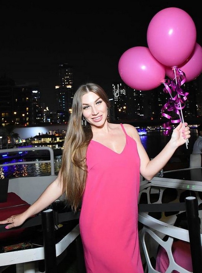 Inessa segera dilarikan ke rumah sakit di Abkhazia, sebuah wilayah otonom di Georgia yang sekarang berada di bawah pengaruh Rusia. Meskipun dokter berjuang untuk menyelamatkan nyawanya, Inessa meninggal di unit perawatan intensif. Foto: dok. Instagram @inessa_krasota