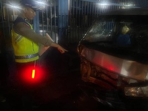 Tabrakan Adu Banteng Pikap Vs 2 Motor di Depok Diduga karena Sopir Ngantuk