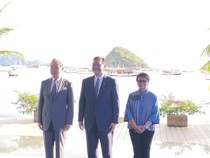 Luhut-Retno Hadiri Dialog Tingkat Tinggi dengan Menlu China di Labuan Bajo