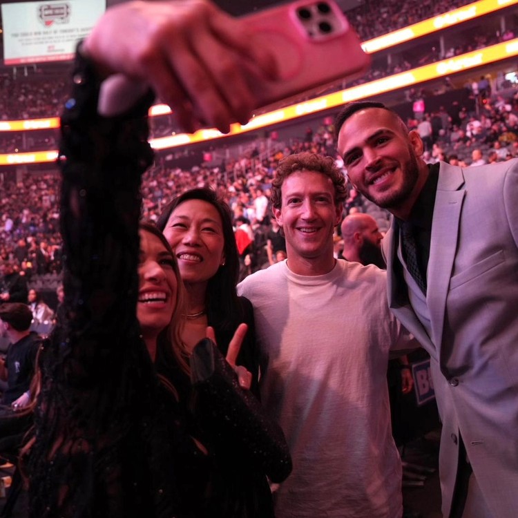 Mark Zuckerberg Mark Zuckerberg