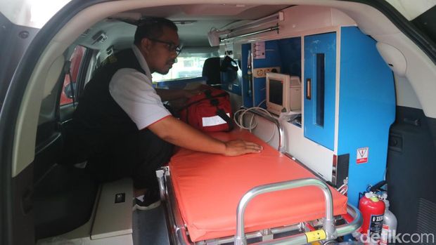 Mobil ambulans yang ada di kantor Demak Emergency System Public Safety Center 119, Jumat (19/4/2024).