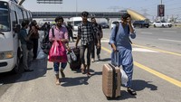 Pusat Meteorologi Nasional dan pemerintah negara tersebut mengatakan ini merupakan curah hujan terbesar dalam 75 tahun bagi Uni Emirat Arab.