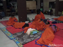 Banjir Lahar Dingin Gunung Semeru, Puluhan Warga Mengungsi