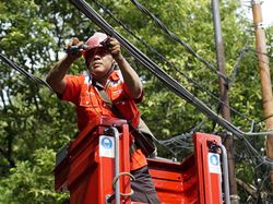 Pemeliharaan Jaringan Infrastruktur Telkom di Jaksel