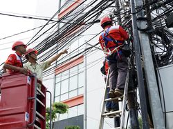 Pemeliharaan Jaringan Infrastruktur Telkom di Jaksel