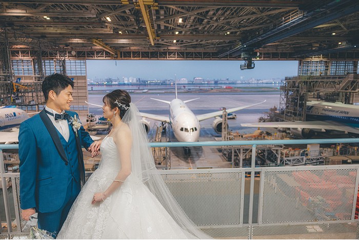 Prewedding di hanggar ANA