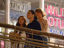 Restoran Sushi Ini Jadi Favorit Seleb Hollywood, Taylor Swift hingga Beyonce