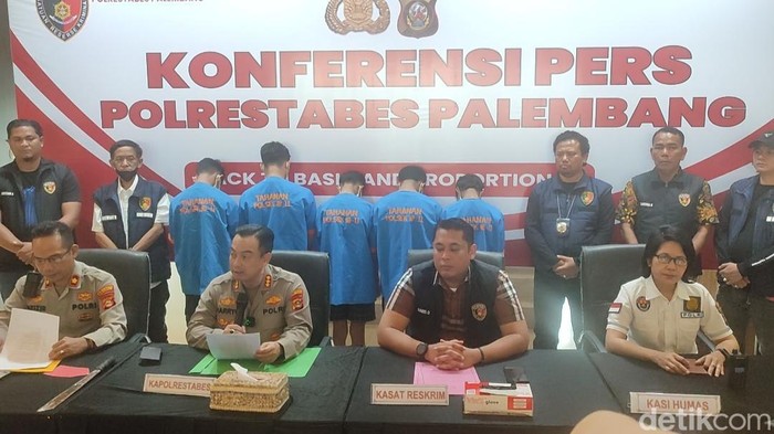 Rilis ungkap kasus pengeroyokan yang menyebabkan Firmansyah meninggal dunia