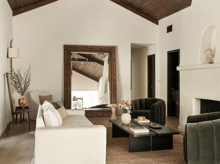 Rumah Lisa Blackpink di Beverly Hills