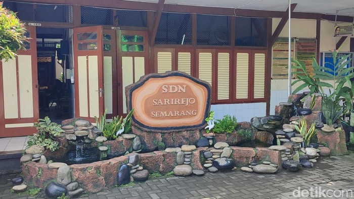 SDN Sarirejo Semarang yang dulunya dikenal denga nama Sekolah Kartini. Foto diunggah Jumat (19/4/2024).